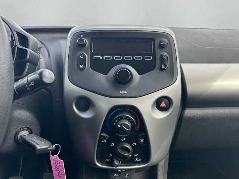 Citroen C1 Feel 1.0 VTi Bluetooth Klimaanlage el. Außenspiegel